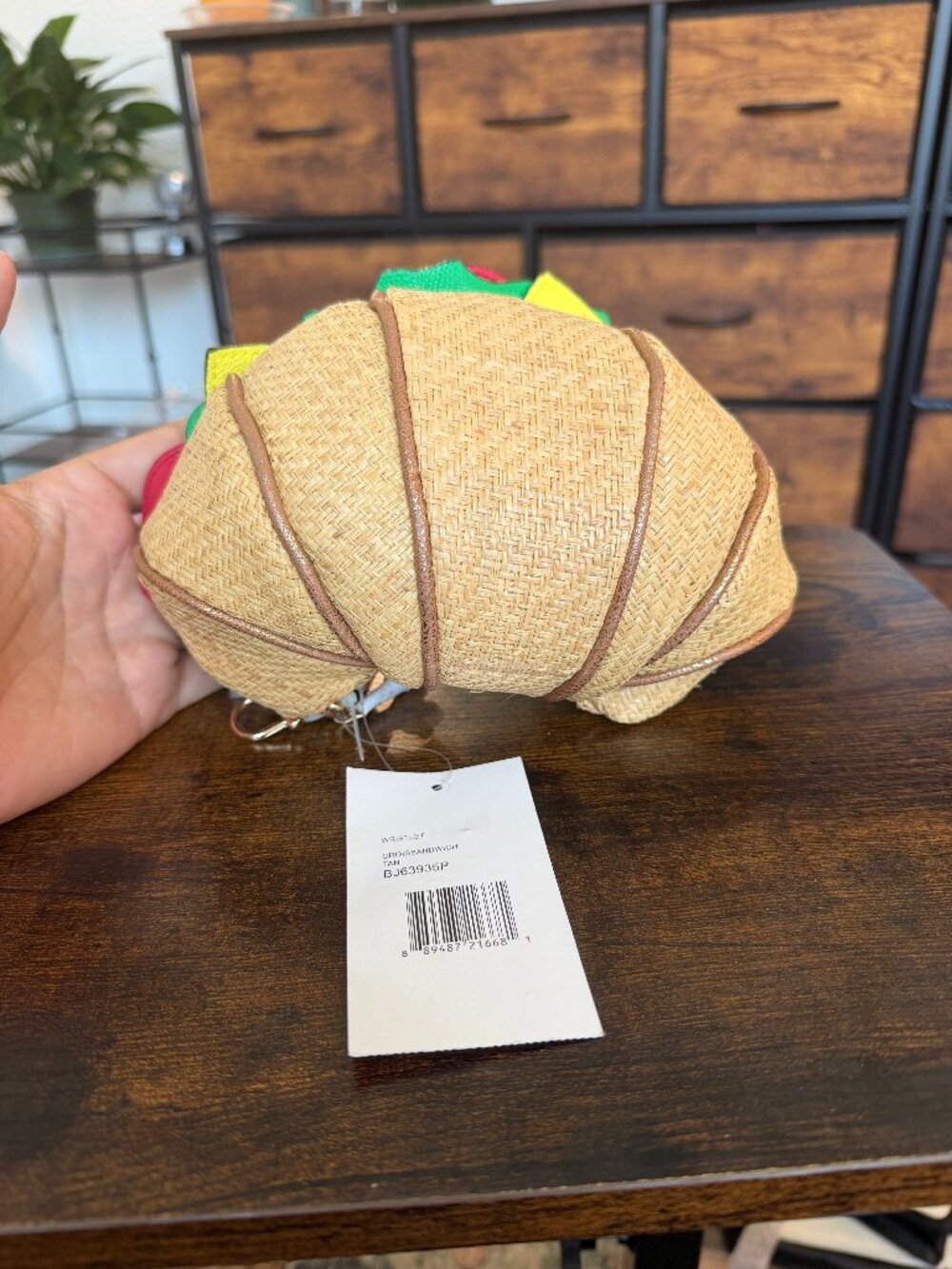 NWT Betsey Johnson Croissandwich Croissant Sandwich Wristlet BJ63935P
